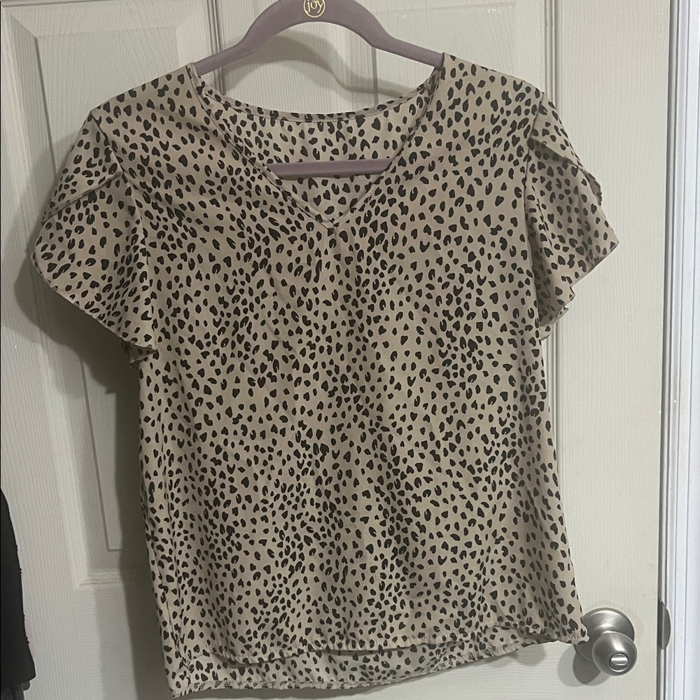 SHEIN Beige and Black Spotted Blouse